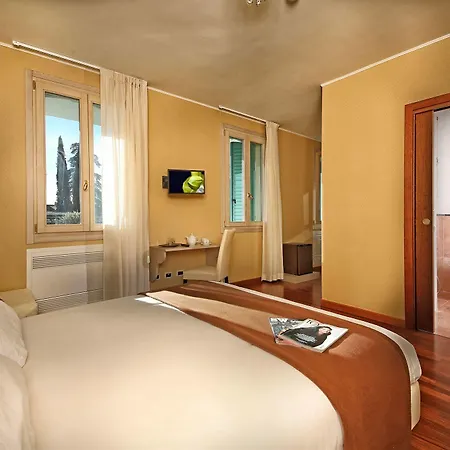Happy Atelier Gardone Vittoriale&spa 3*