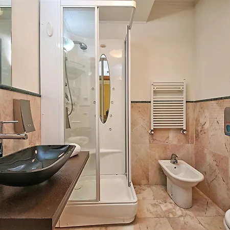 Hotel Happy Atelier Gardone Vittoriale &